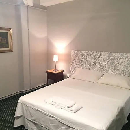 Torre Di Jano Dimora Storica Lejlighedshotel Lama (Tuscany)