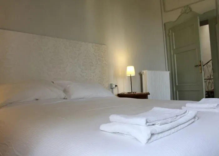 Aparthotel Torre Di Jano Dimora Storica Lama (Tuscany)