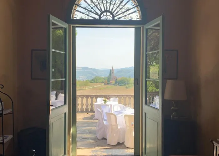 Torre Di Jano Dimora Storica 2* Lama (Tuscany)