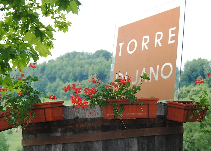 Lejlighedshotel Torre Di Jano Dimora Storica Lama (Tuscany)